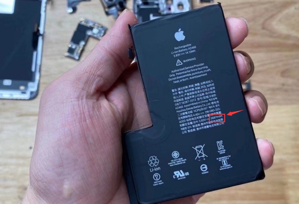 ƻ iPhone 12 Pro Max ײL ͵ˮ 3687mAh