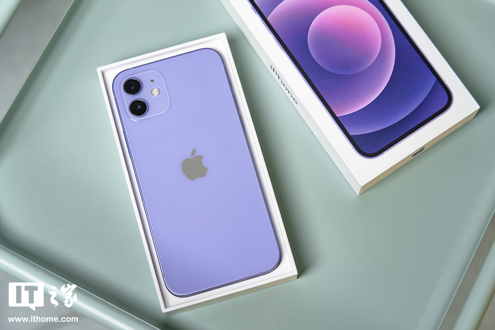 【it之家开箱】紫色苹果 iphone 12 图赏:就像春天里的丁香花