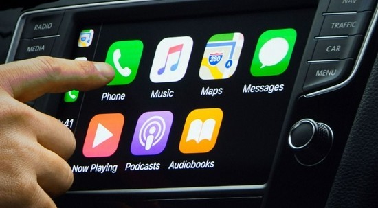 ƻ CarPlay һ iPhone ƿյ͹㲥