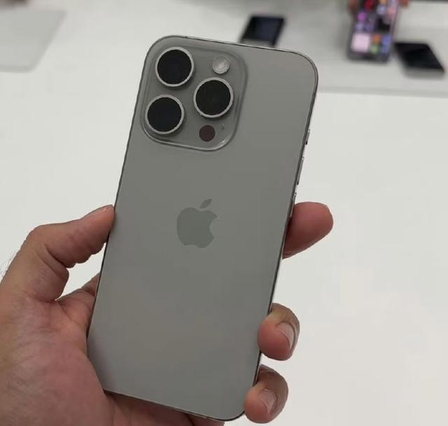 iPhone 15 Proֳܷ¯A17GPU20%ѹ8G3