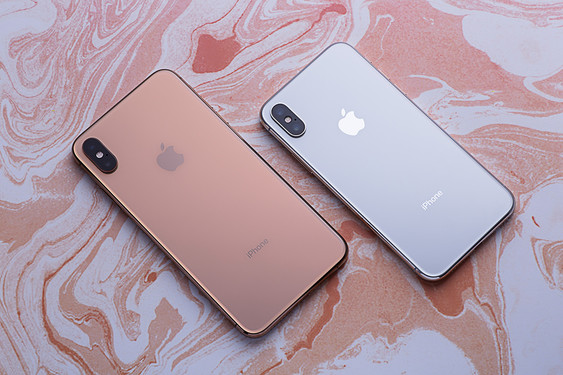 iPhone XiPhone XS Max