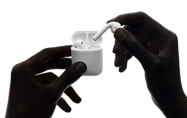 AirPods