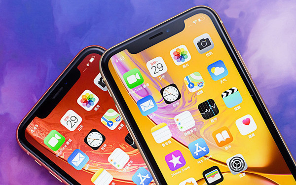 iPhone XR