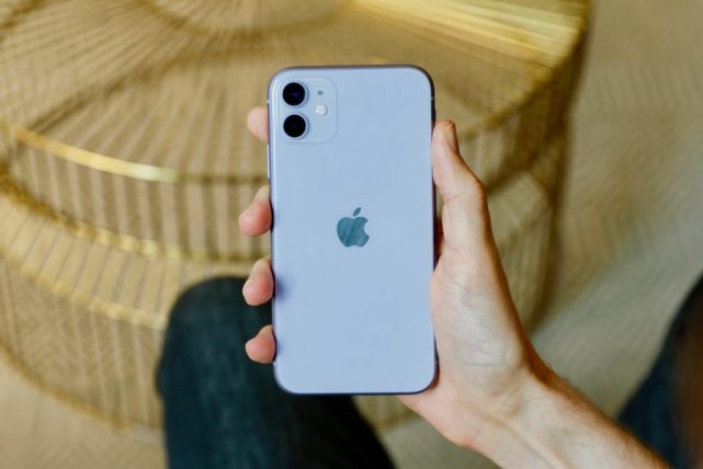 2ǰiPhone 11൱ʲôİ׿ֻȽ