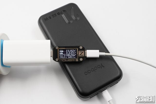 蘋果iPhone的最佳伴侶！7款Lightning快充口充電寶選購指南