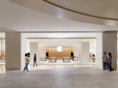 ƻչʾ Apple Store ۵꣺ҵ + ľǽ棬4  28 տҵ