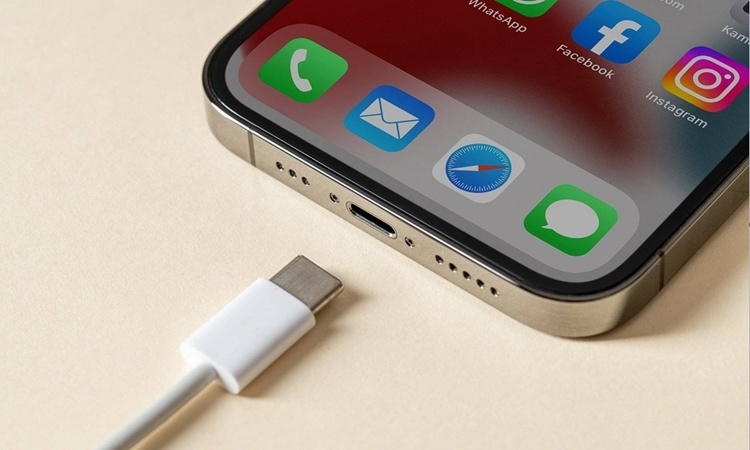 ƻΪiPhone 15USB 4.0оƬٶȿɴ40Gbps