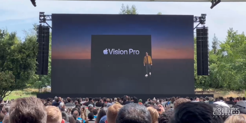 ƻAR۾Vision Proճ׷ʵģԻ