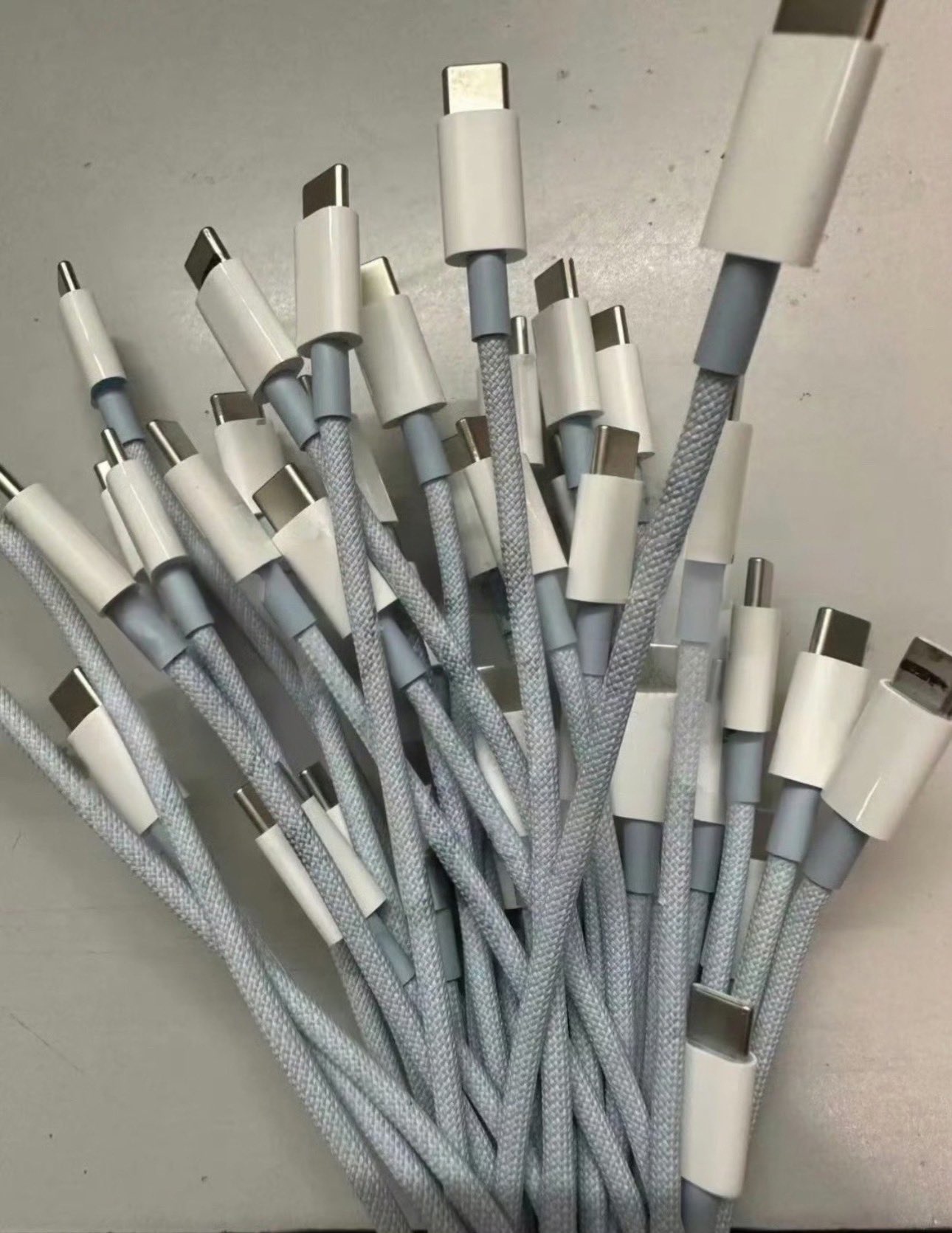  iPhone 15 ϵֻ USB-C ع⣬ƻ MacBook ֯