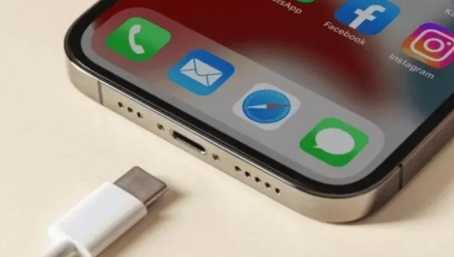 iPhone 15USB-CӿںܺͰ׿û