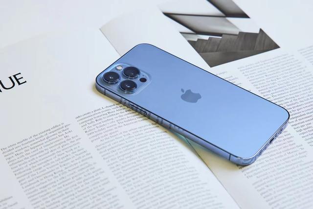 ƻiPhone 15 ProĹؼԸı