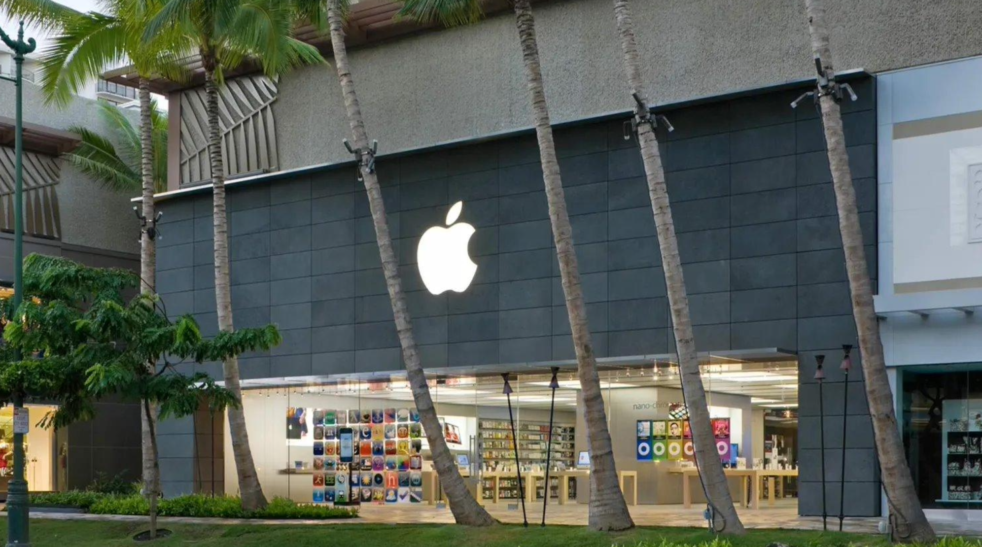 ƻ Apple Royal Hawaiian ۵꽫 1 ¹رգӪҵ 15 