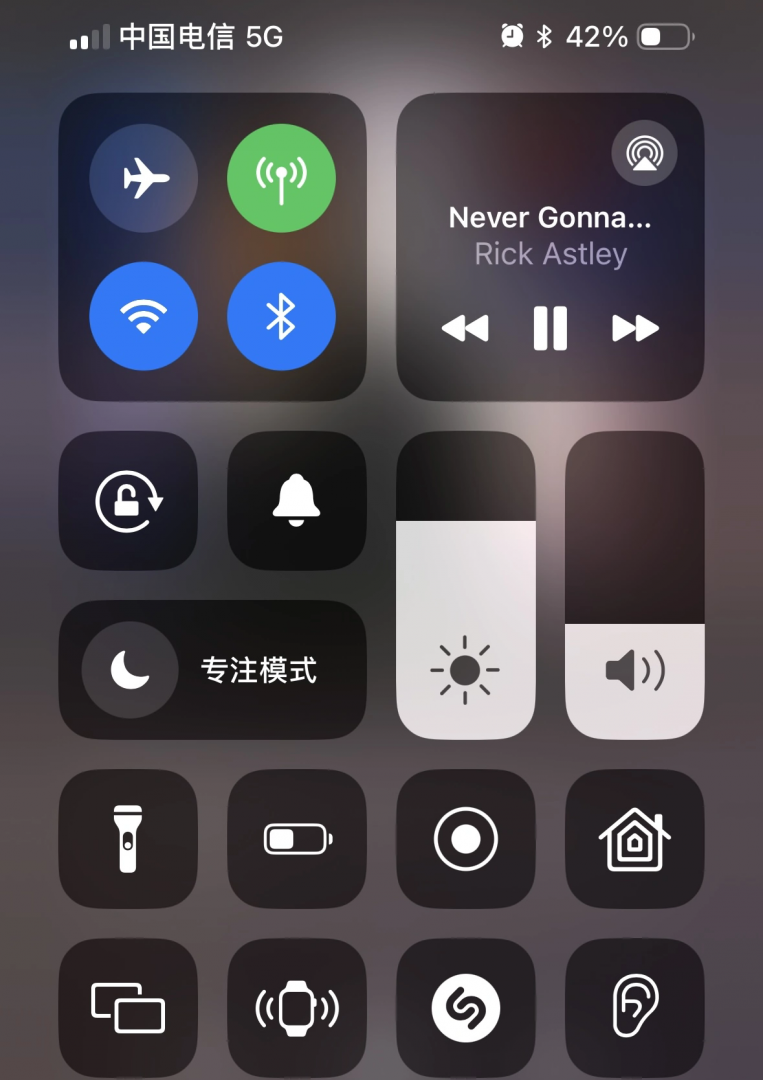 iOS控制中心图片